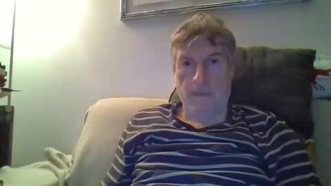 Snapshot of 22esserre chatting on 01.17.26 22esserre online show from 01.17.26