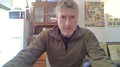 Snapshot of 22esserre chatting on 03.16.26 22esserre online show from 03.16.26