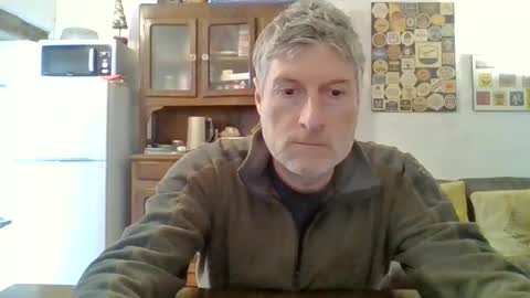 Snapshot of 22esserre chatting on 03.18.26 22esserre online show from 03.18.26