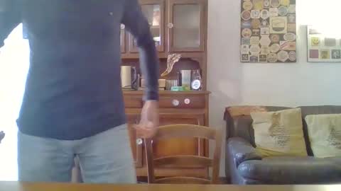Snapshot of 22esserre chatting on 03.19.26 22esserre online show from 03.19.26