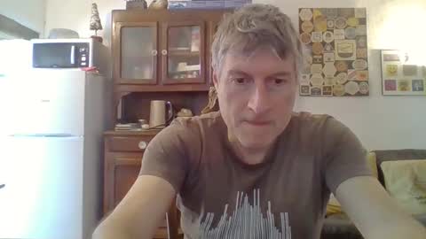 Snapshot of 22esserre chatting on 03.20.26 22esserre online show from 03.20.26