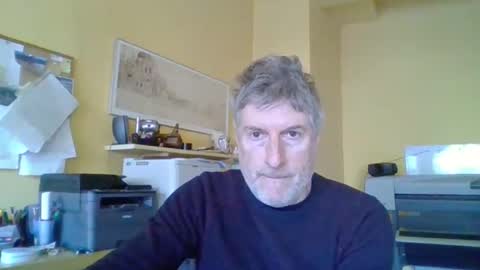 Snapshot of 22esserre chatting on 03.26.26 22esserre online show from 03.26.26