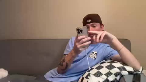 Snapshot of 26sneakers chatting on 10.10.25 26sneakers online show from 10.10.25