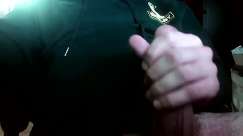 Snapshot of 2kgoldrush chatting on 11.29.25 2kgoldrush online show from 11.29.25