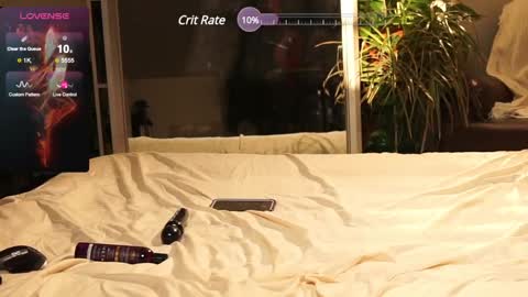 Snapshot of 2photogs_raw chatting on 02.27.25 2photogs_raw online show from 02.27.25