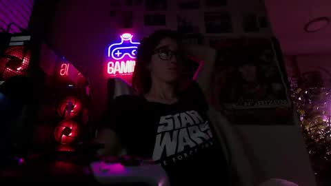 Snapshot of 2photogs_raw chatting on 02.10.26 2photogs_raw online show from 02.10.26