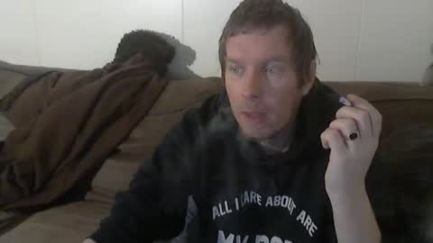 Snapshot of 2small4you83 chatting on 03.06.25 2small4you83 online show from 03.06.25