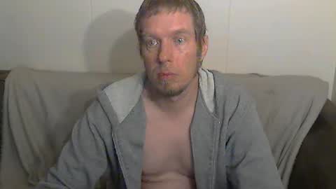 2small4you83 online show from 05.06.26