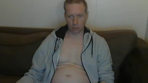 2small4you83 online show from 05.27.26