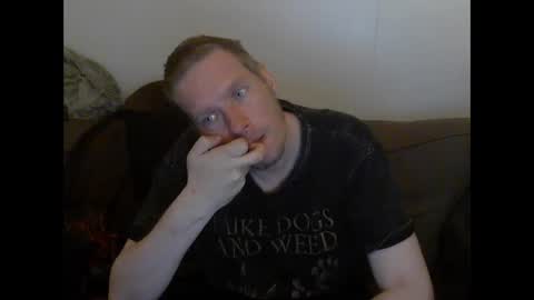 2small4you83 online show from 06.10.26
