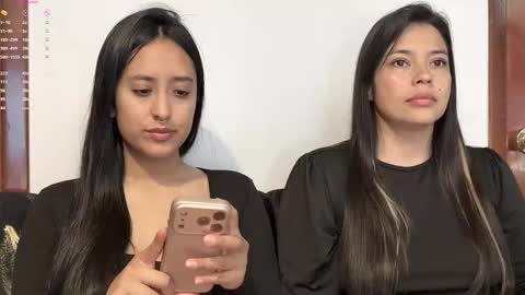 Dalilah and Tarah online show from 02.12.26