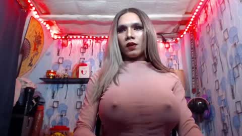 Julia G online show from 06.20.26