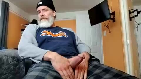 Snapshot of 32666damon chatting on 01.05.26 32666damon online show from 01.05.26