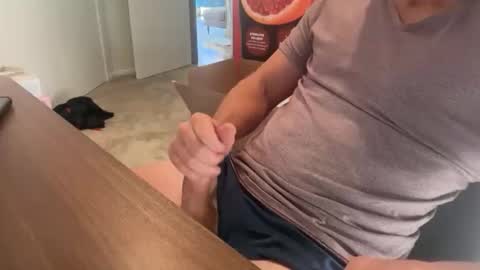 33upandabout33 online show from 01.05.26