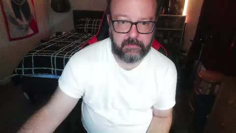 Snapshot of 3ndlessmike chatting on 06.17.26 3ndlessmike online show from 06.17.26