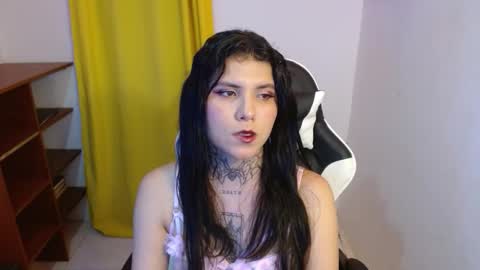 erika online show from 10.31.25