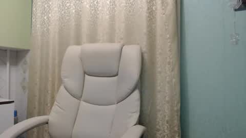 3sweetcandy3 online show from 11.17.25