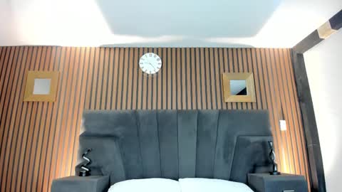 3X NAXAA online show from 10.13.25