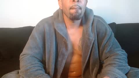 Snapshot of 420flyguy chatting on 12.03.24 420flyguy online show from 12.03.24