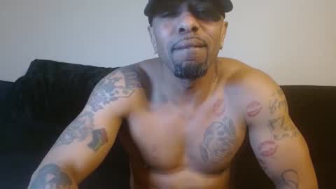Snapshot of 420flyguy chatting on 12.07.24 420flyguy online show from 12.07.24