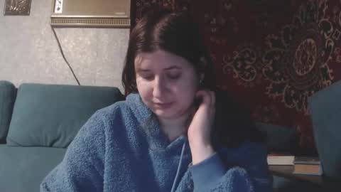 Snapshot of 444____ chatting on 10.31.25 Katya online show from 10.31.25