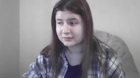 Snapshot of 444____ chatting on 11.22.25 Katya online show from 11.22.25