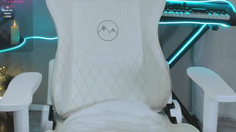 Andrew online show from 12.04.24