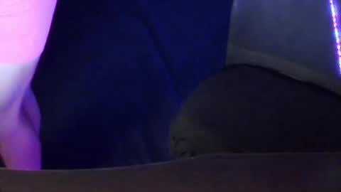 Snapshot of 4lexia chatting on 10.24.25 Ixela online show from 10.24.25