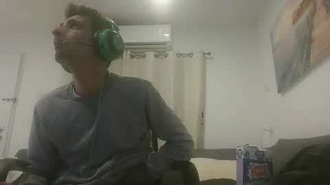 Snapshot of 55555558 chatting on 01.19.25 crazy101 online show from 01.19.25