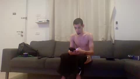 Snapshot of 55555558 chatting on 10.07.25 crazy101 online show from 10.07.25