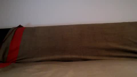 Snapshot of 555888000 chatting on 01.05.25 Steven online show from 01.05.25