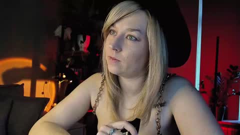 Snapshot of 5_in_one chatting on 12.17.24 Sunshine online show from 12.17.24