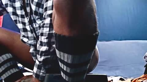 Snapshot of 5hbk chatting on 10.25.25 Tettaz GetitJusy4ya online show from 10.25.25