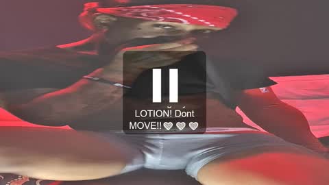 Snapshot of 5hbk chatting on 11.13.25 Tettaz GetitJusy4ya online show from 11.13.25