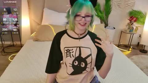 Snapshot of 666_marshmallow chatting on 04.04.26 Marsi online show from 04.04.26