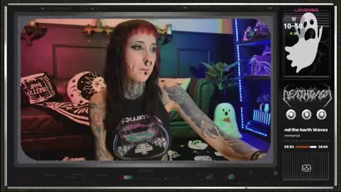 Snapshot of 666deathgasm chatting on 03.20.26 Juune online show from 03.20.26