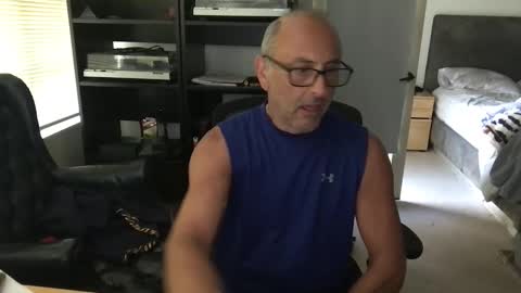 daddy vegas  for single women and couples here online show from 03.19.26