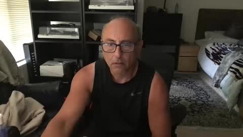 daddy vegas  for single women and couples here online show from 05.21.26