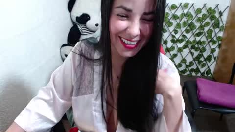 Snapshot of 69_tania_santos chatting on 03.12.25 69 tania santos online show from 03.12.25