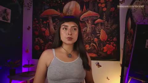 B R I E L A  online show from 05.21.26