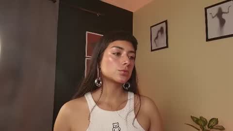 B R I E L A  online show from 06.15.26