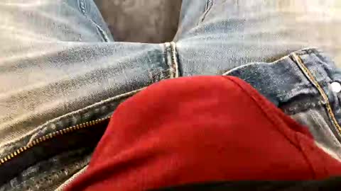 Snapshot of 6inchboytoy chatting on 03.07.25 6inchboytoy online show from 03.07.25