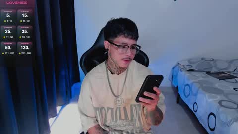 Snapshot of 777_stefantransmen chatting on 10.12.25 Stefan online show from 10.12.25