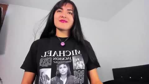    online show from 05.05.26