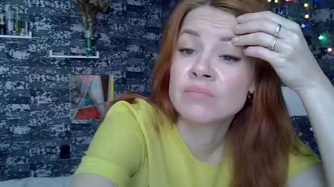 Snapshot of 7gina chatting on 06.19.26 7gina online show from 06.19.26