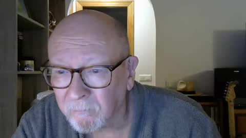 Snapshot of 7thsojourn chatting on 12.19.24 Papi online show from 12.19.24