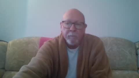 Snapshot of 7thsojourn chatting on 01.05.25 Papi online show from 01.05.25