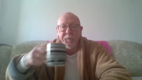 Snapshot of 7thsojourn chatting on 01.31.25 Papi online show from 01.31.25