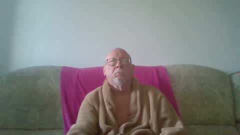 Snapshot of 7thsojourn chatting on 02.02.25 Papi online show from 02.02.25