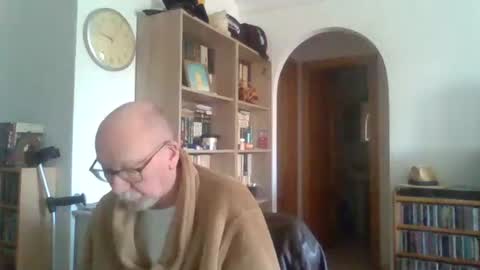 Snapshot of 7thsojourn chatting on 02.05.25 Papi online show from 02.05.25